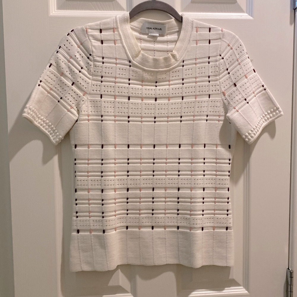 NYC Israeli Designer Yigal Azrouel knit top with intricate knit weave.  Large